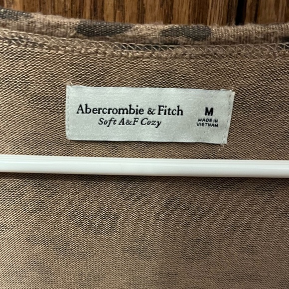 Abercrombie Long Sleeve Legging Tee - Picture 3 of 3